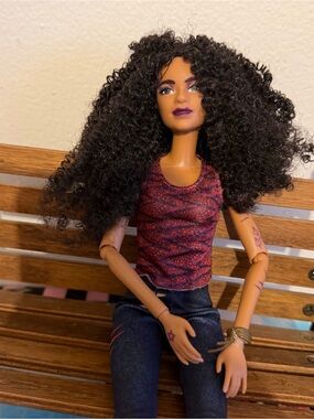 Disney Zombies 2 Willa Lykensen Fashion Doll Mattel Barbie Werewolf